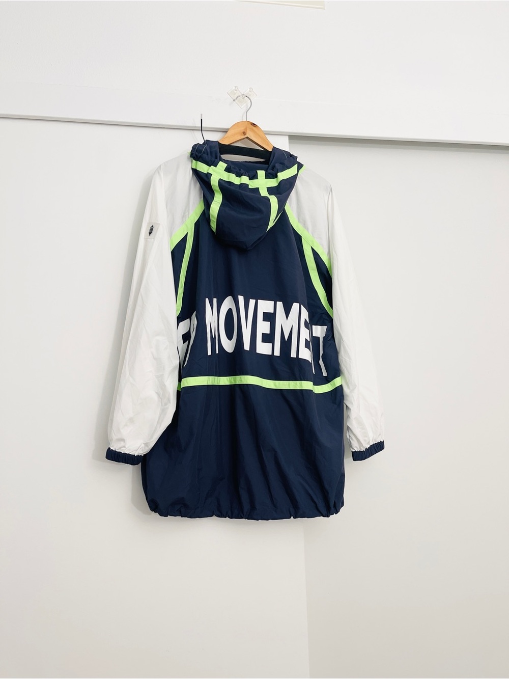 NWOT Free People Movement Like The Wind Logo Hoodie Jacket Size Medium